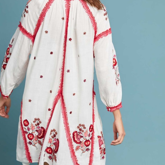 *SOLD*Ranna Gill Hadley embroidered tunic. - Picture 2 of 6